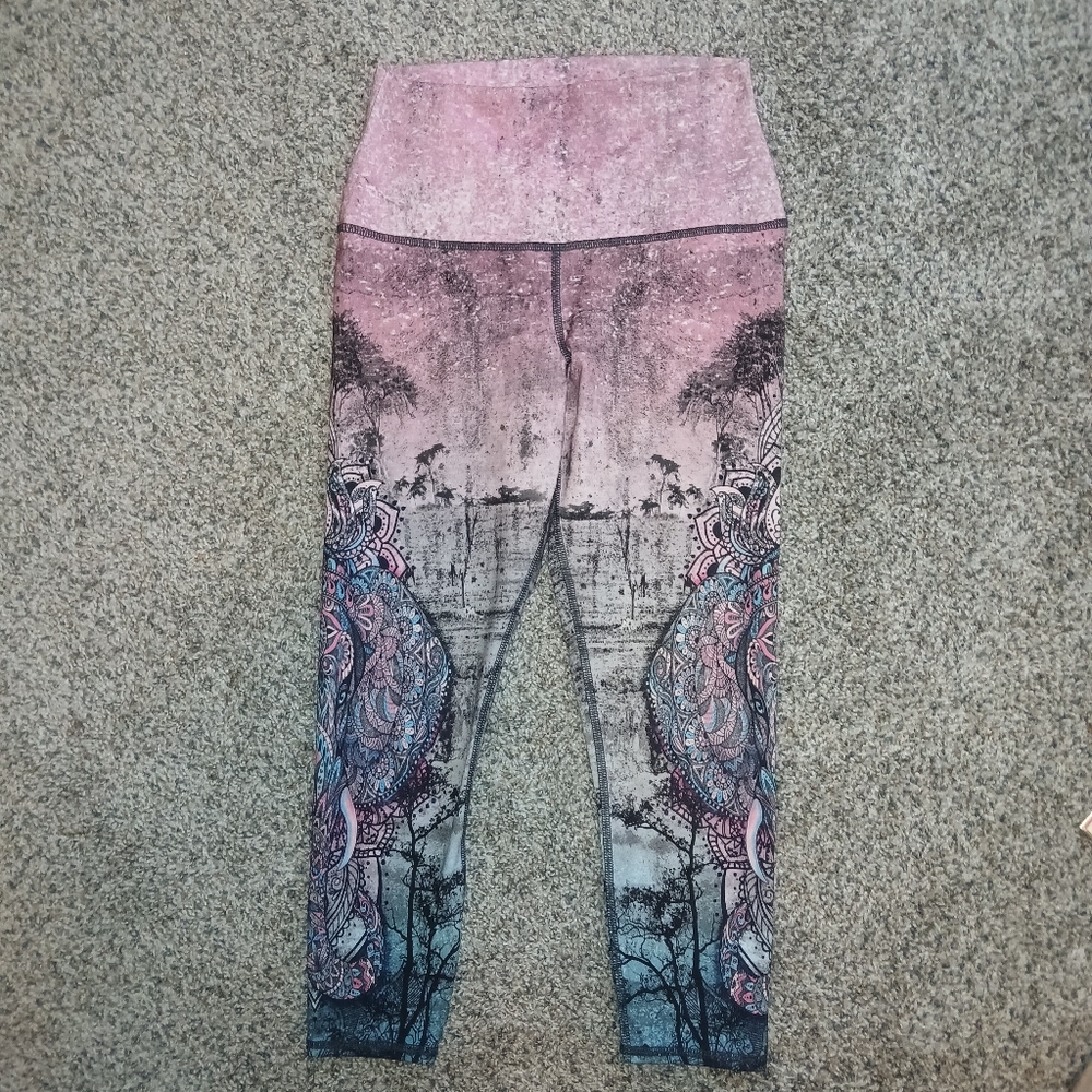 Evolution And Creation Elephant Print High Waist Leggings Size Medium